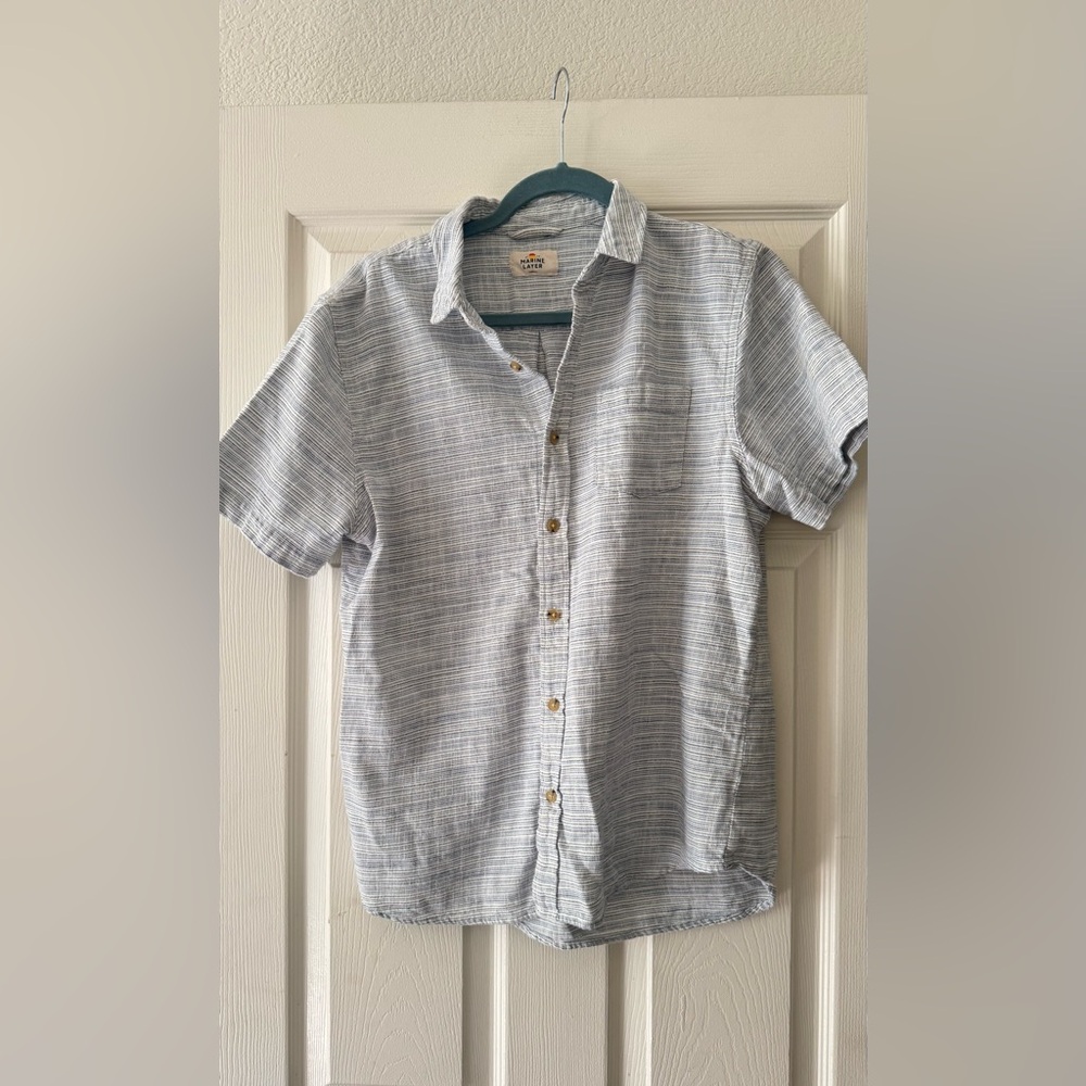 Marine Layer  Men's Light Gray Textured Button Down Shirt